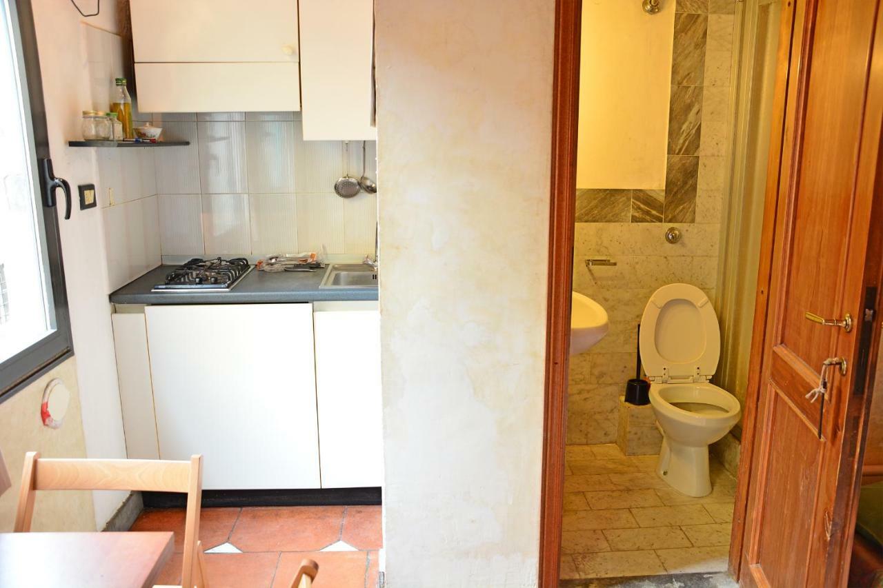 Alessandro'S Small Apartment Florencja Zewnętrze zdjęcie